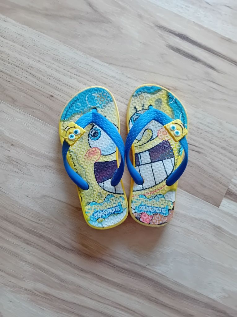 slapi sponge bob marime 25 baieti fete stare foarte buna