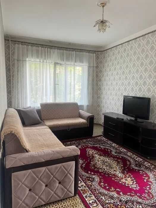 Квартира в аренду в ташкенте 2/2/5 43 м²,на Юнусабадском районе(J2569)