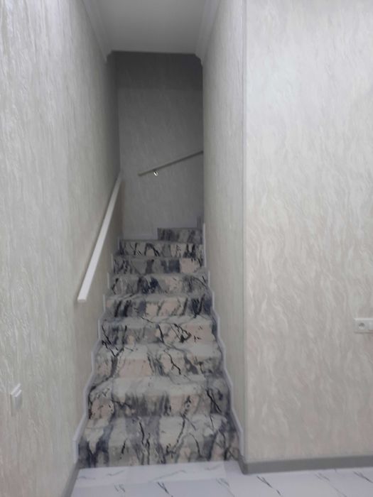 Продаётся 1.7 соток 5 комнаты Сергелинский район