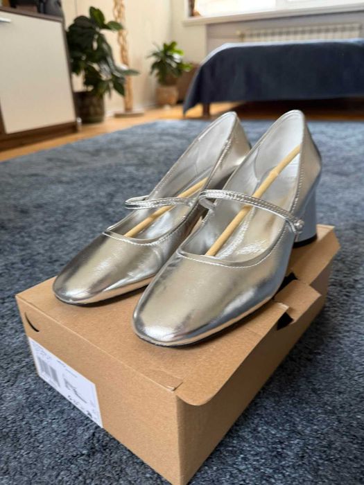 Mango - нови сребърни обувки № 39
