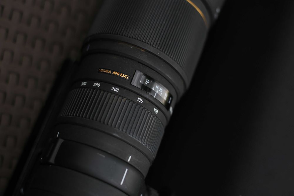 PRET REDUS! Sigma APO DG 100-300mm F4 HSM constant, Canon EF fullframe