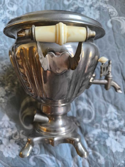 Продам Самовар Электрический в отличном состояние ЗШВ