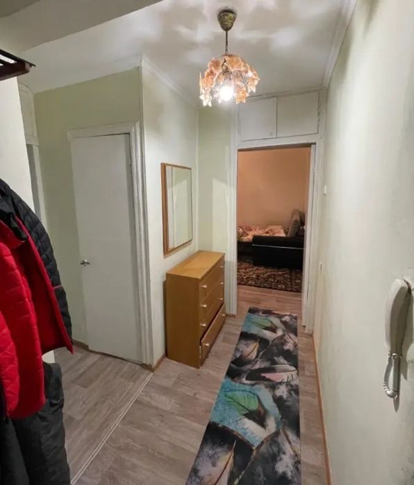 Посуточная 1 ком кв в Орбите-3