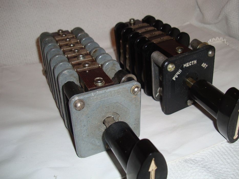 универсални превключватели УП 53