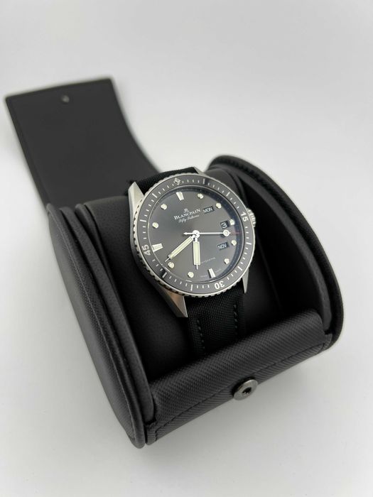 Мужские часы Blancpain  Fifty Fanthoms
