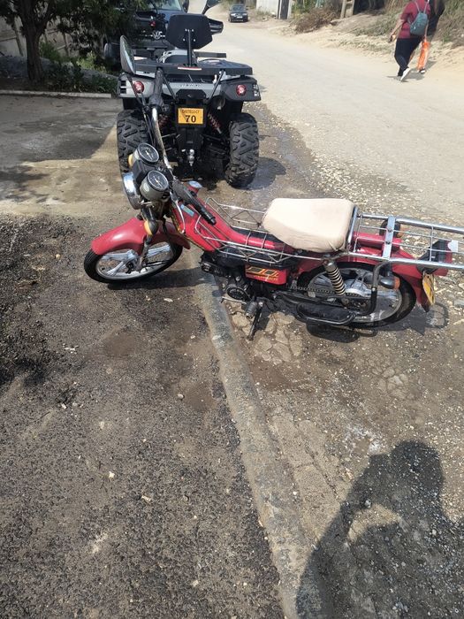 Dând first bike curier
