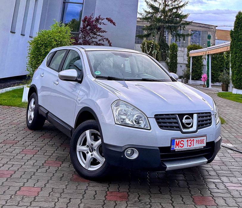 Nissan Qashqai 1.6Benzina Parktronic(Fata+Spate)Navi Pilot Auto Carlig