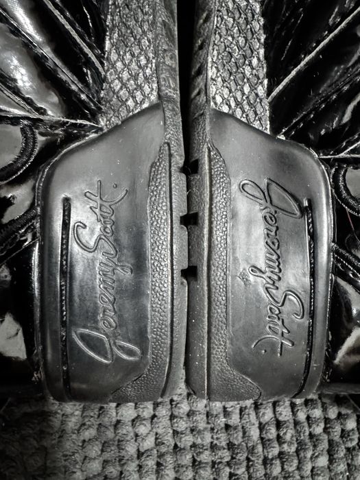 Adidasi de colectie Adidas ,,Jeremy Scott”