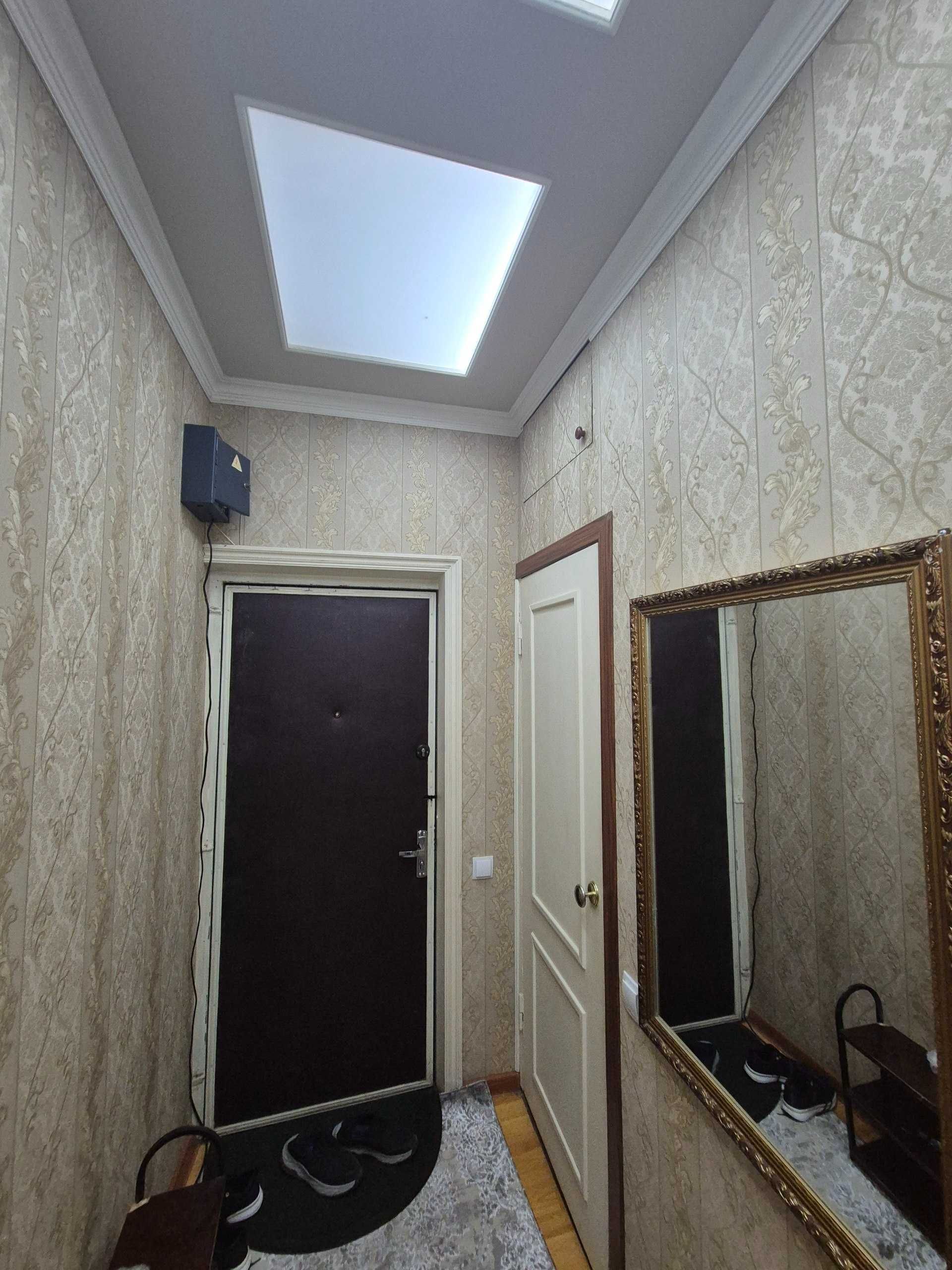 Продается квартира Чилонзор 6 шаговая доступность до  метро М.Улигбек