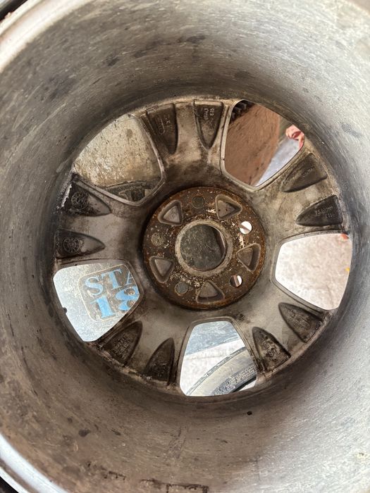 Vand jante Audi 225/45/r17 negociabil
