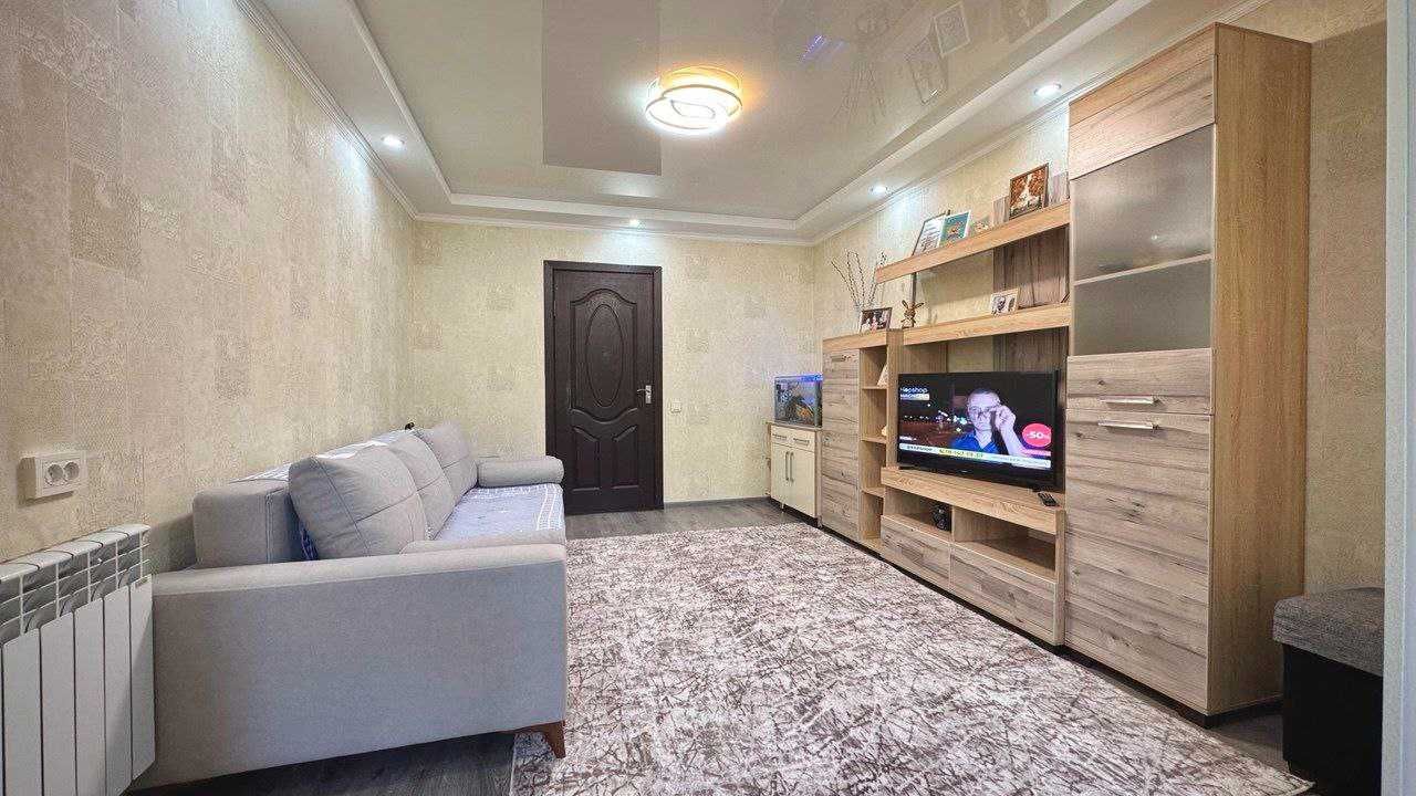 Продам свою 2в3 комн. квартиру в кирпичном доме! Чиланзар 9 квартал.