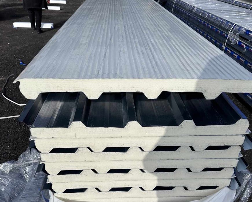 Panouri sandwich Perete / Acoperis