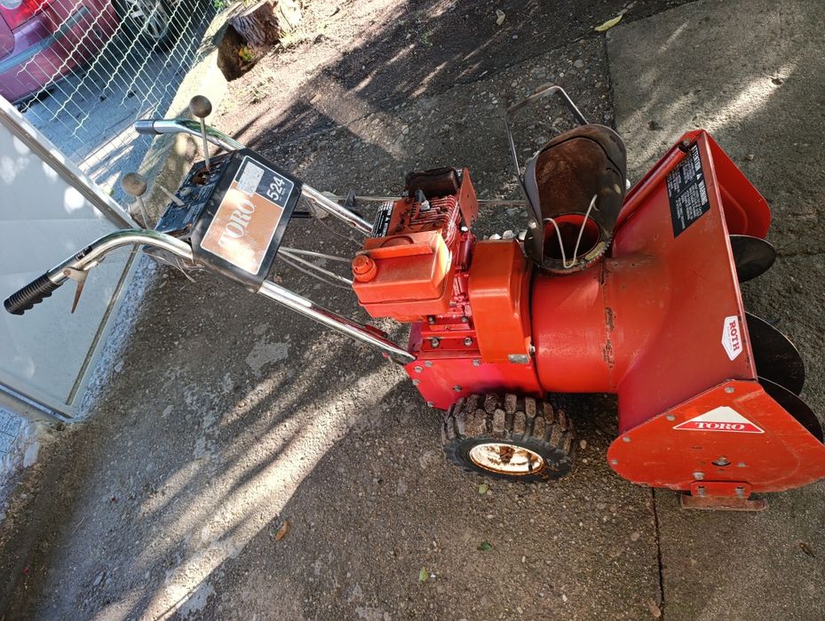 Роторен самоходен снегорин TORO