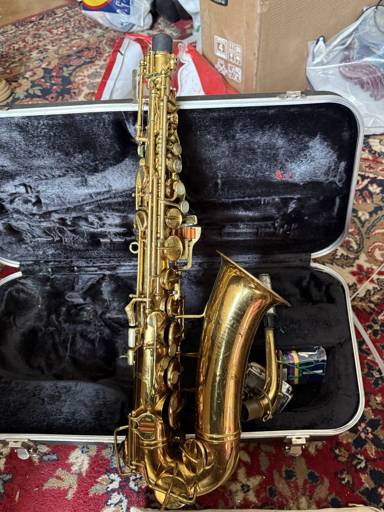 Saxofon buescher