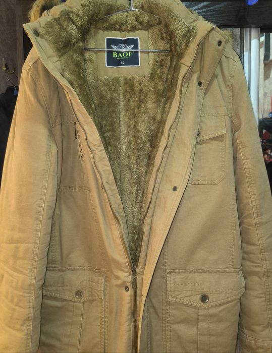 Продается мужская, зимняя куртка б/у