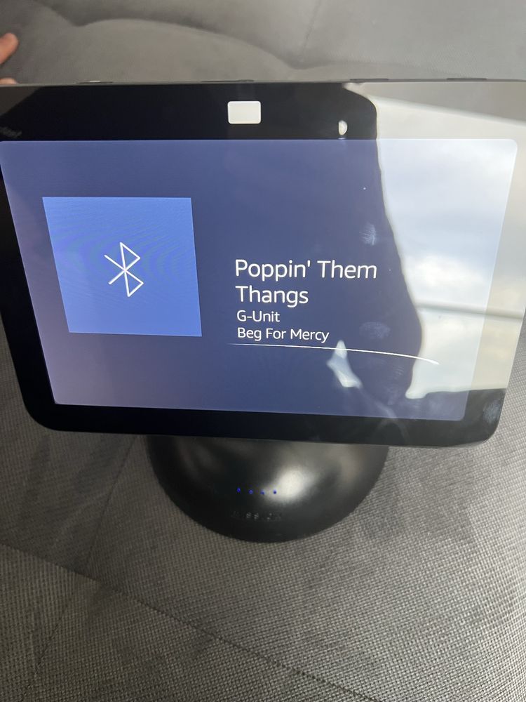 Amazon Alexa Echo show 8 3rd gen