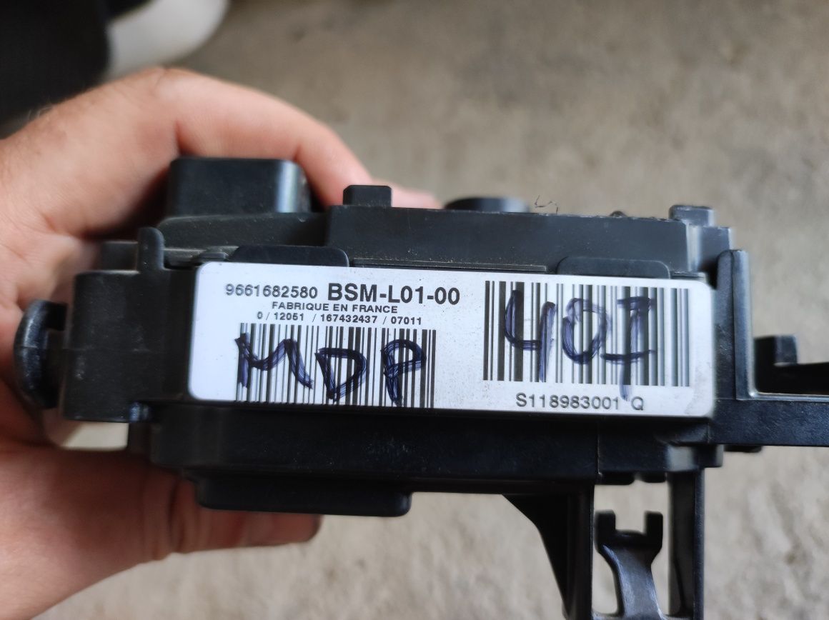 BSM модул Siemens L01-00за Пежо-407