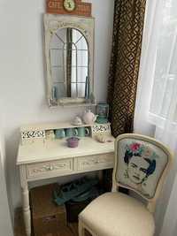 Shabby chic secretaire - masa toaleta; scaun; oglinda