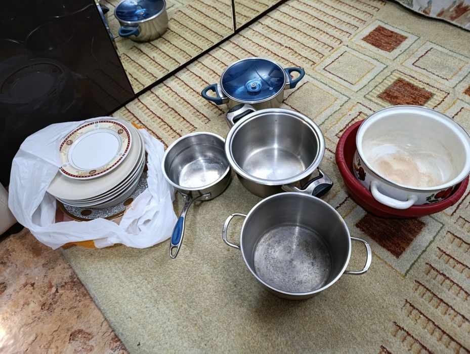 Продам посуду б/у