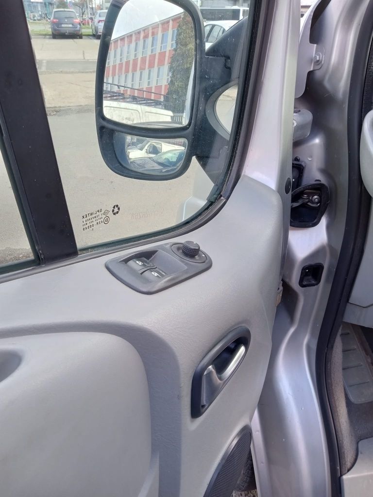Renault Trafic 7+1