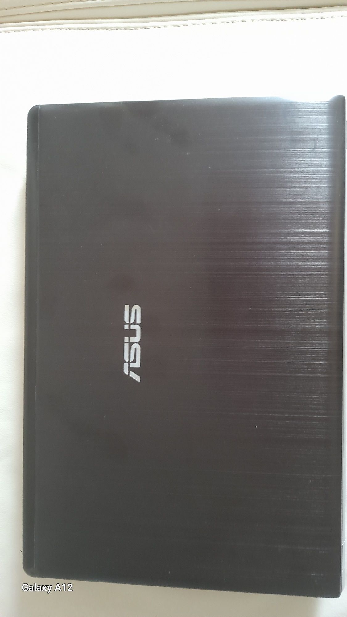 Laptop ASUS I7 wind 10