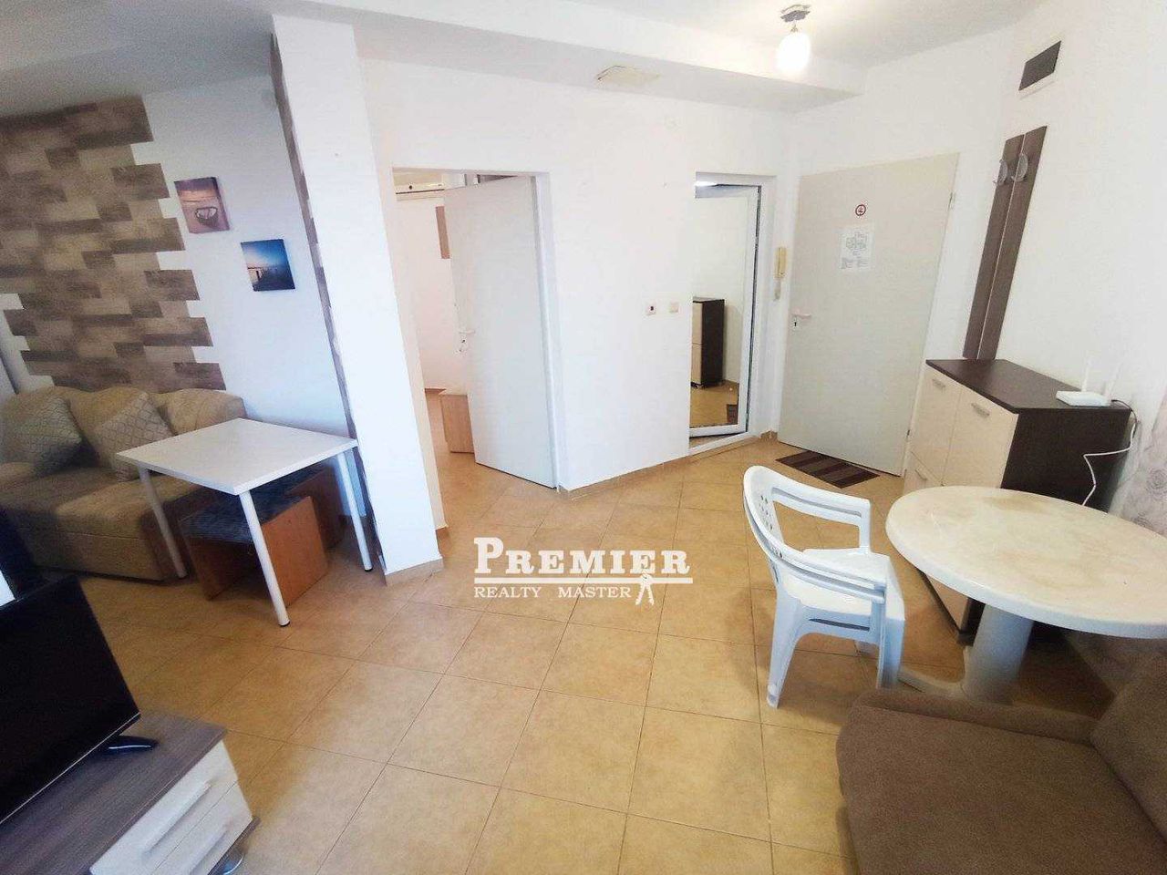 Продава се Двустаен апартамент в с. Равда, Област Бургас - 59 кв.м за 975 €/кв.м - Снимка #15