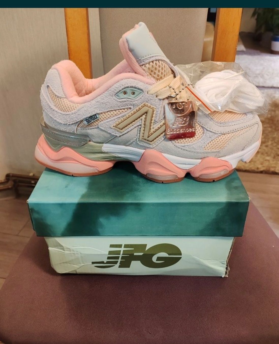 Sneakers nb 9060  ,.