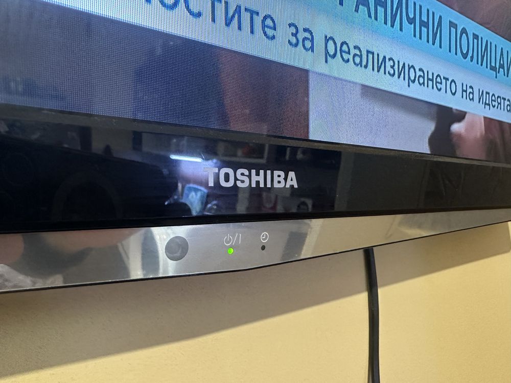 Toshiba 32 инча