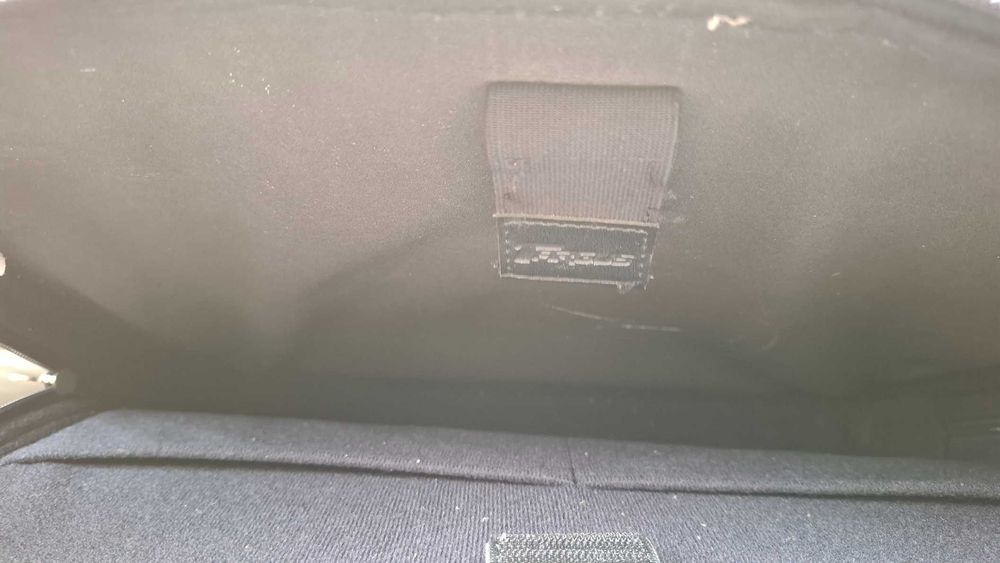 Geanta Laptop Targus