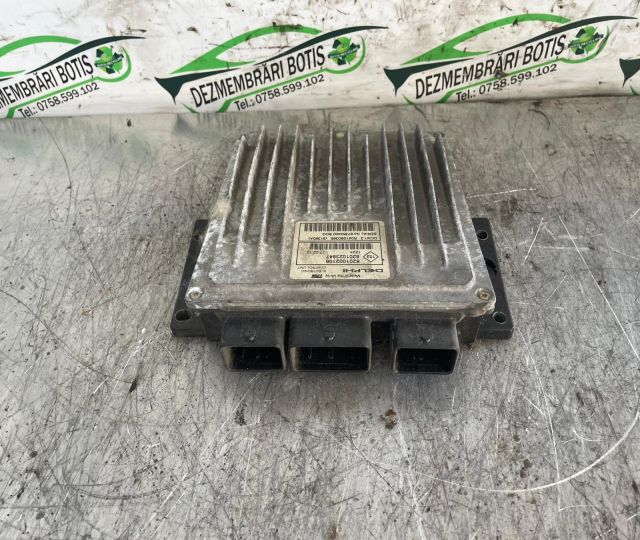 Calculator motor ECU 8201002106 Dacia Logan prima generatie (facelift