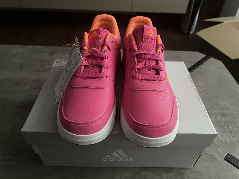 Маратонки Adidas