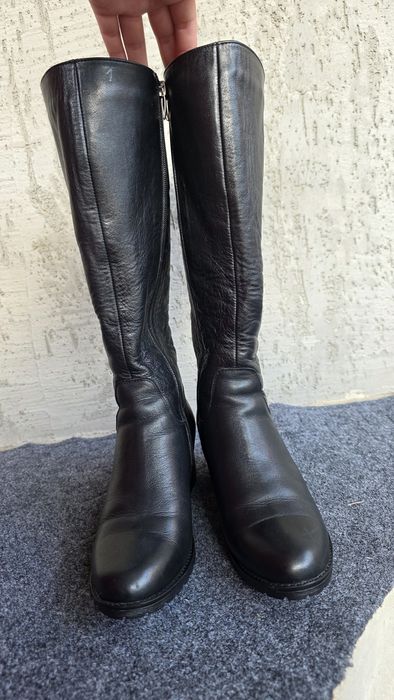 Зимние кожанные сапоги