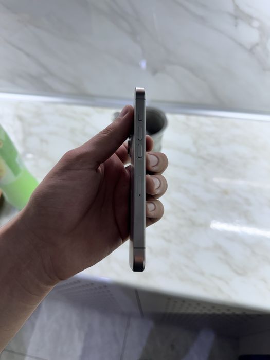 Iphone 15 pro 89% есть трещины сздади
