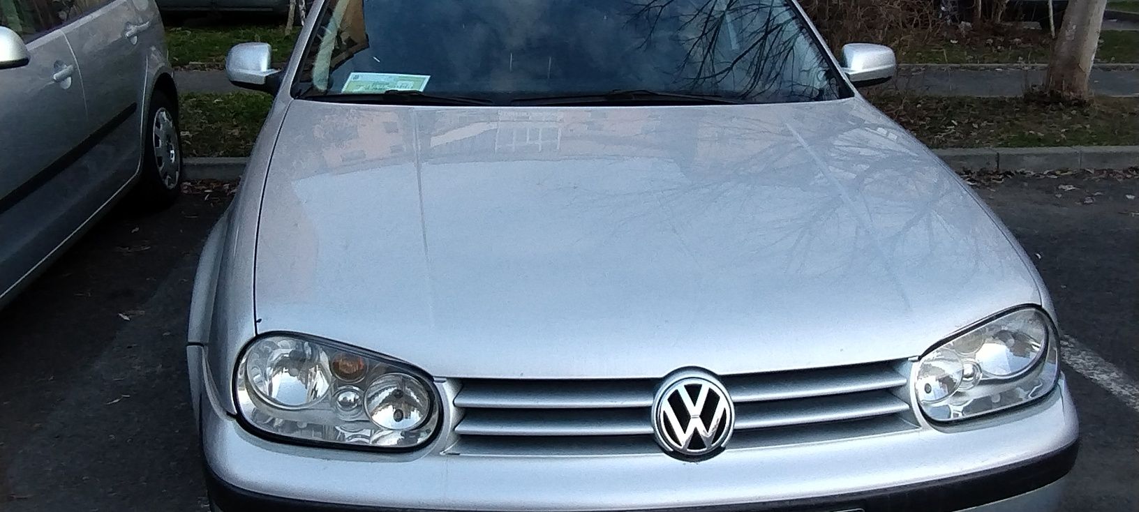 Wolskwagen Golf gaz și benzina