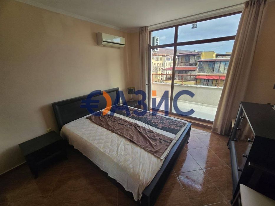 Голям 3-стаен в комплекс Хелиос, Свети Влас, 150кв. м., цена 170 000