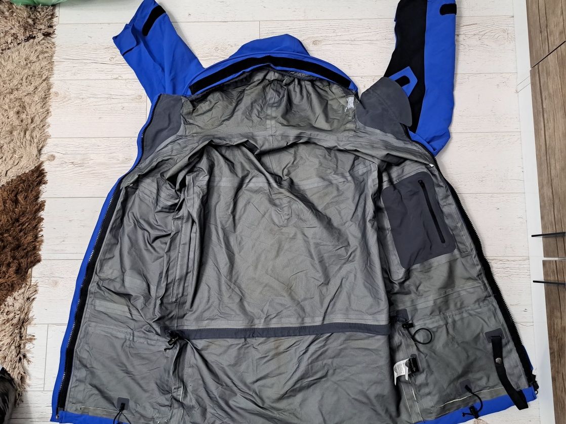 Norrona Svalbard Gore-tex-Ориг.яке