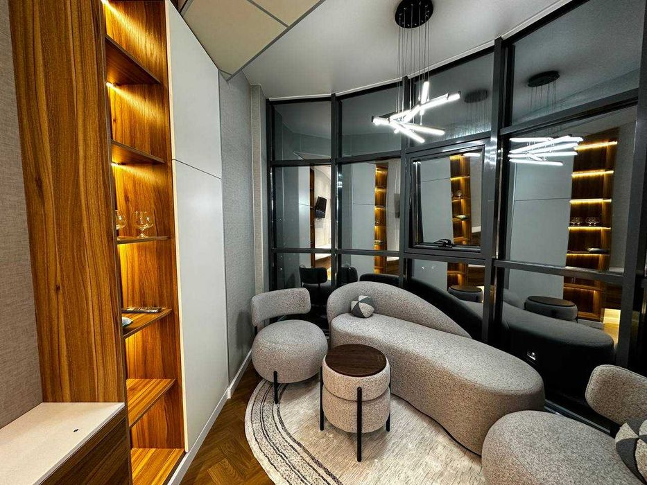 Продается 3х комнатная квартира студийного типа