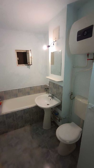 Vand apartament Bailesti str. Carpati