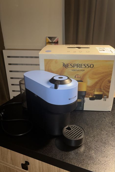 Чисто нова кафемашина Nespresso