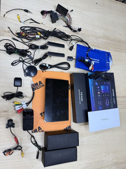 Teyes cc3 2k  4/64 в идеальном состоянии
