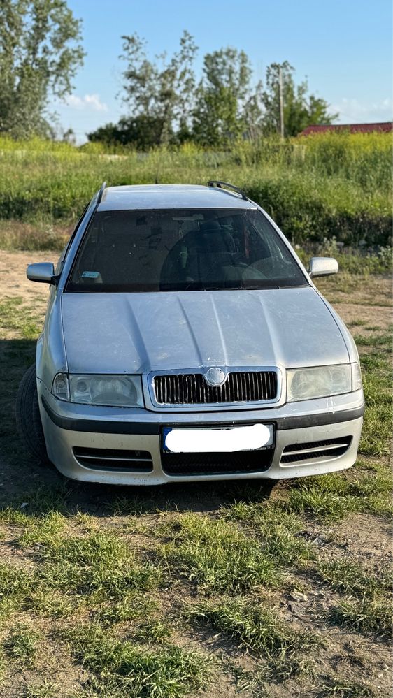 bara fata VRS SKODA octavia 1