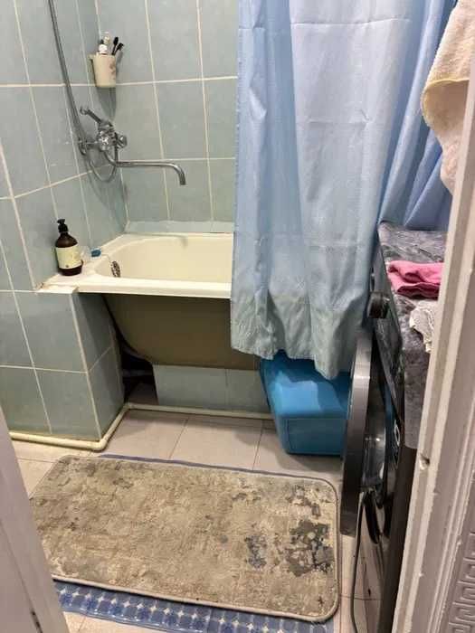 Юнусабад 13 квартал 1*2/4/4 Хорошим ремонт. ор-р ул.Булвар, метро 400м