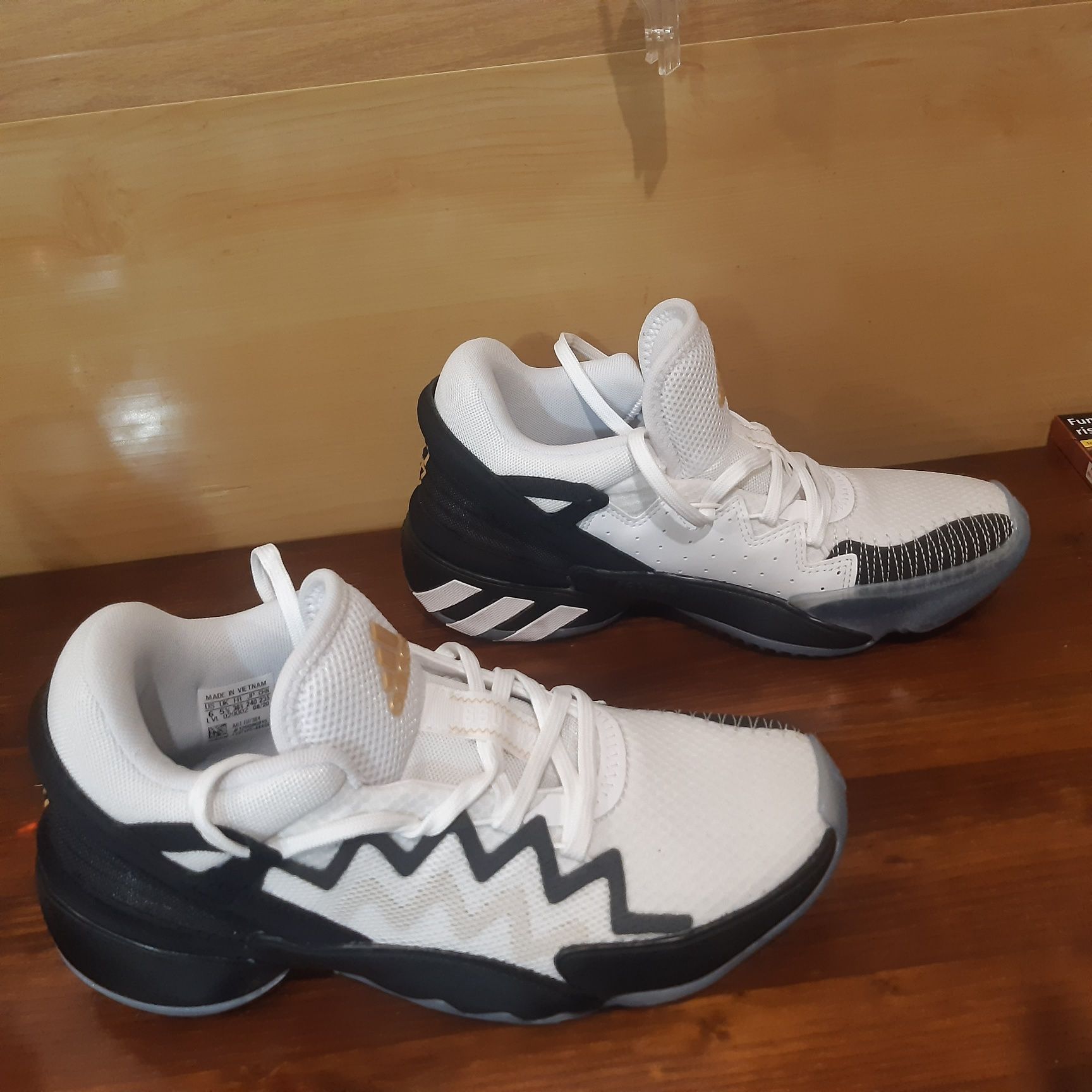 pantofi sport Adidas originali mărimea 38