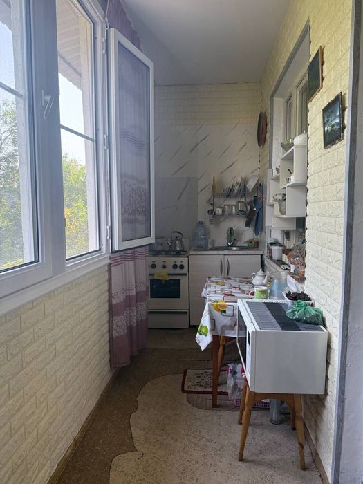 Продается 1 комнатная на Юнусабад 7