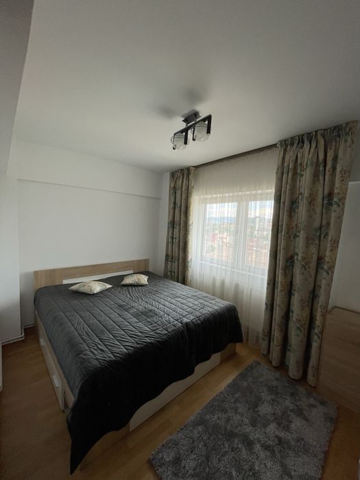 Apartament cu 2 camere de inchiriat