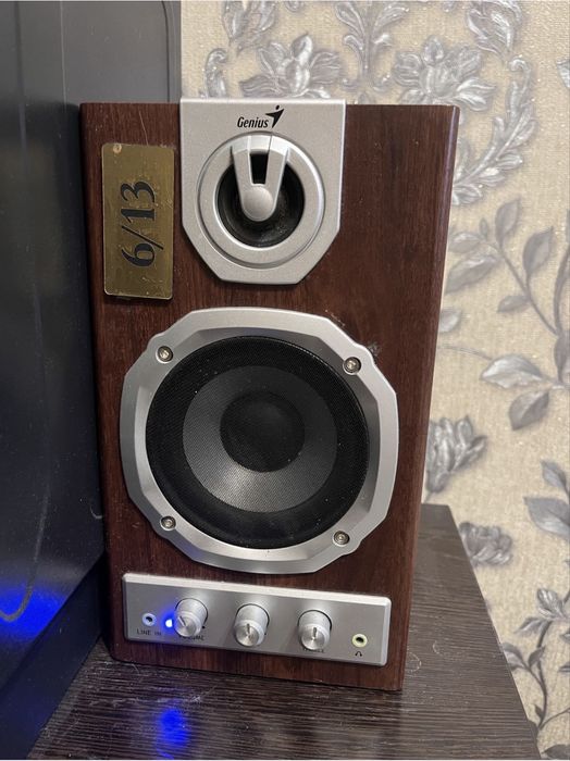 Продам колонки Genius для компьютера