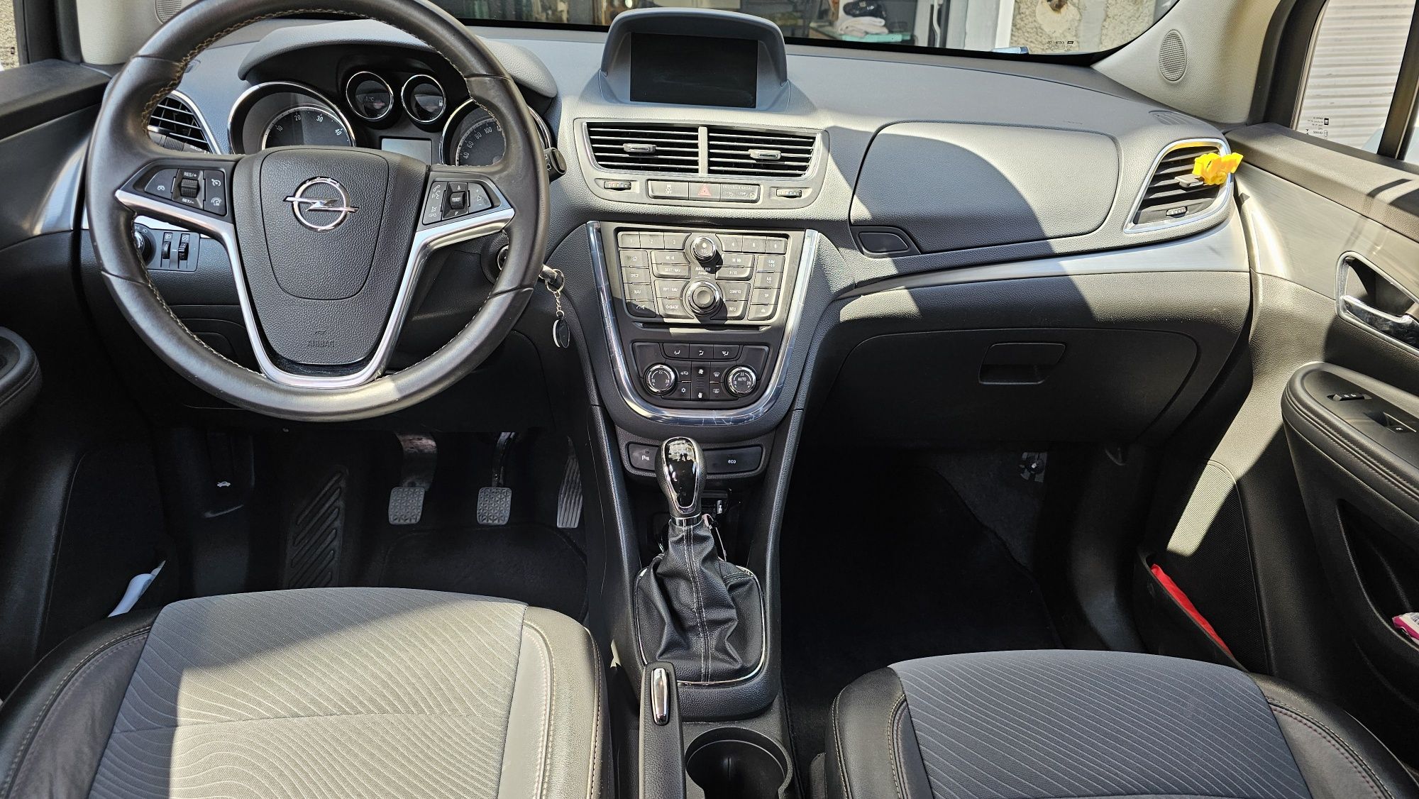 Опел Мока Opel Mokka 1.7CDTI ръчка реални км. навигация камера топ