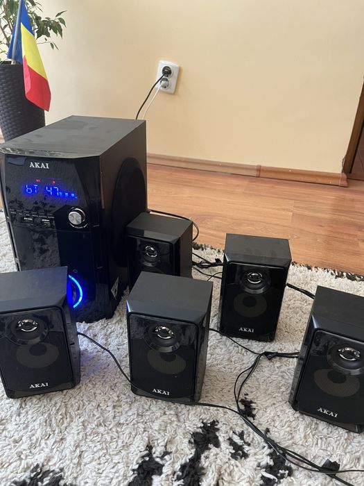 Boxe Akai BT Radio