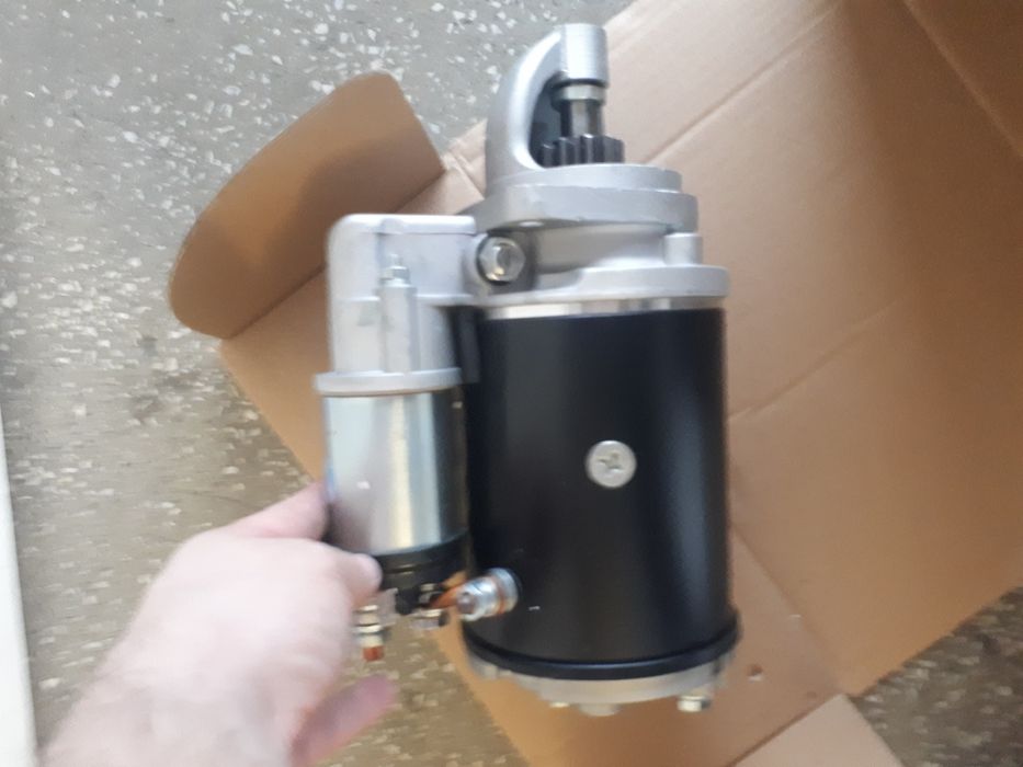 Electromotor sau alternator nou pentru utilaje marca BENATI