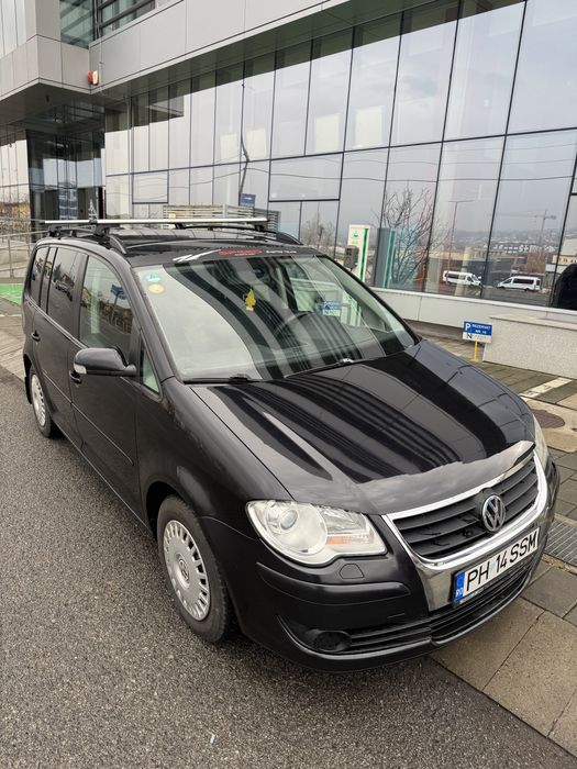 Volkswagen Touran 1.9 TDI, 2009. Webasto. Dublu climatronic. 2 chei